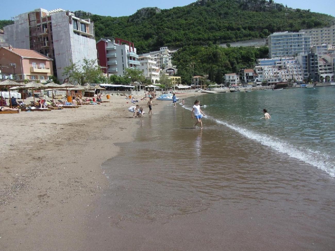 Appartamento Cernogoriya Voyage Rafajlovići Esterno foto