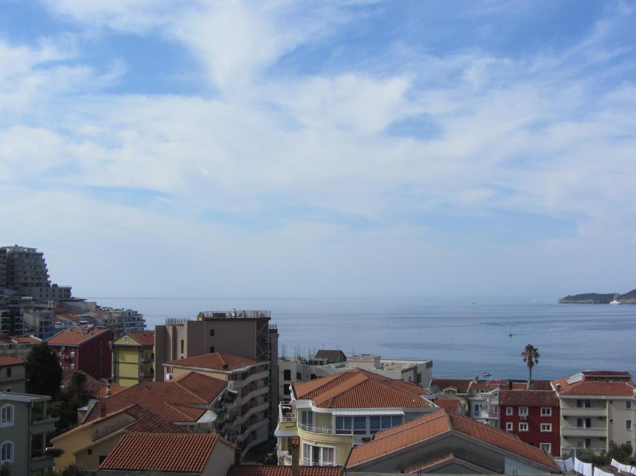 Appartamento Cernogoriya Voyage Rafajlovići Esterno foto